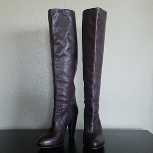 Elie Tahari Boots